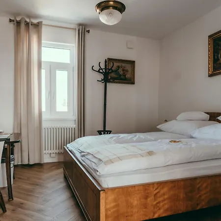 Galeria Trunkow Regionalnych Michal Olszewski I Apartment
